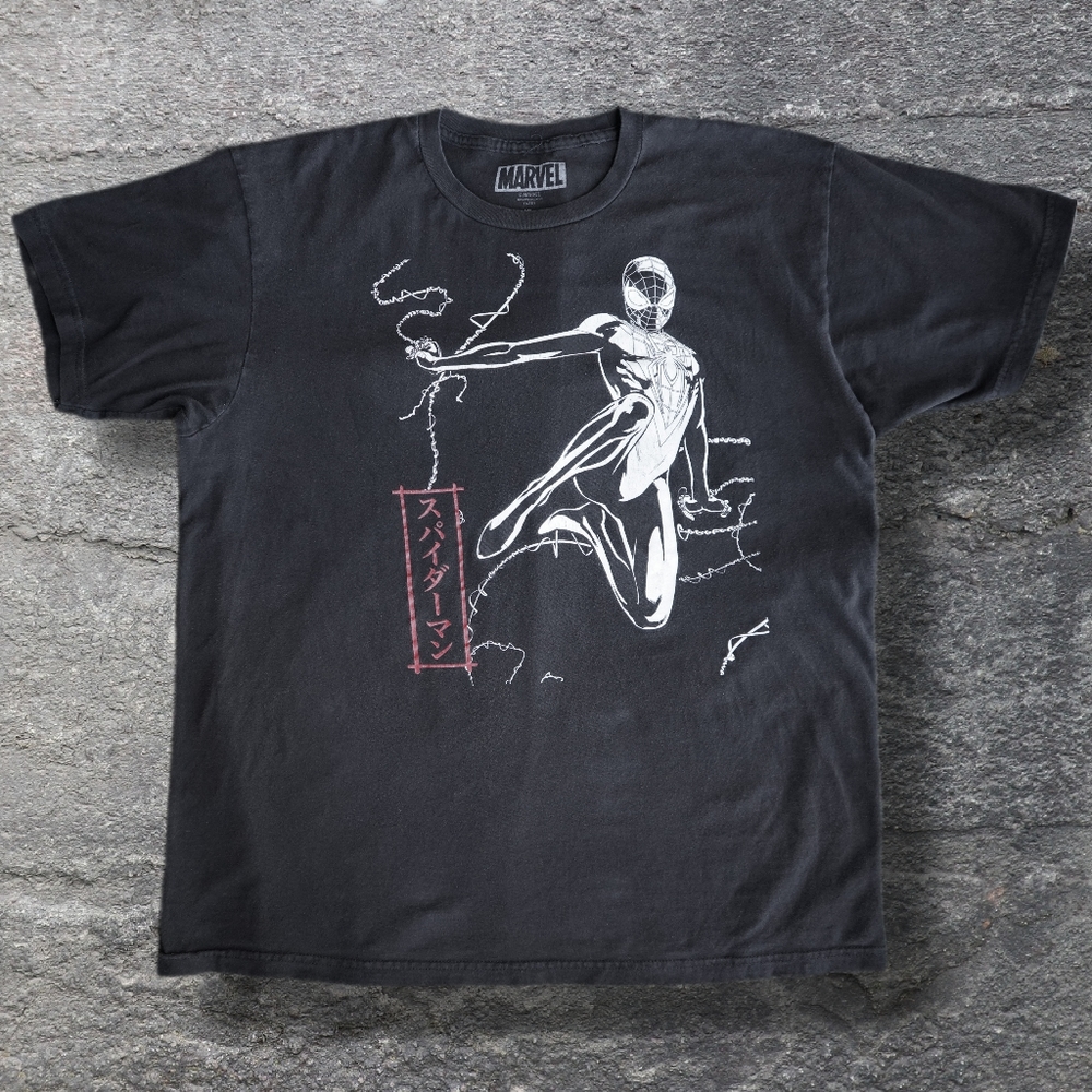 Japanese Spiderman T-shirt Slightly, Faded & Super Rad sz XL - Picture 1 of 5